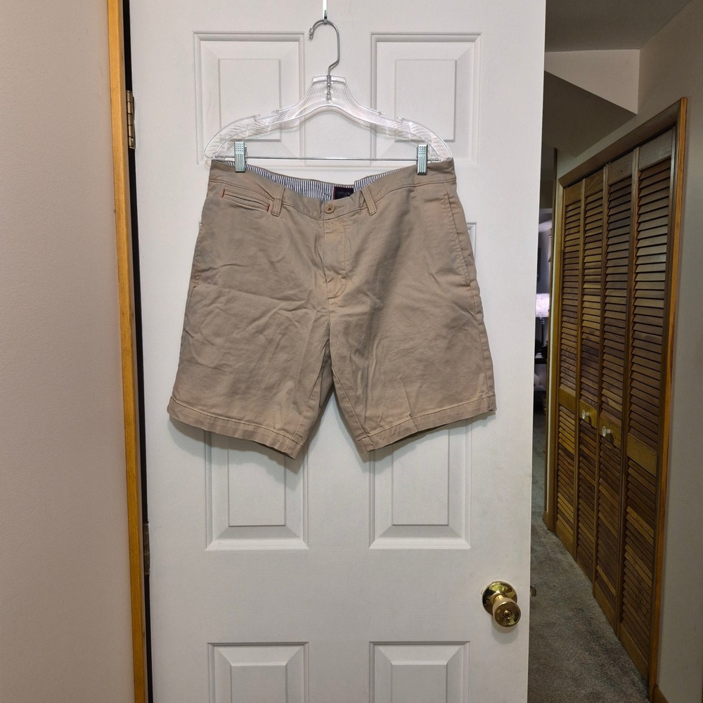 UNTUCKit Mens Khaki Tan Chino Shorts Size 36 Stretch Cotton Summer Casual